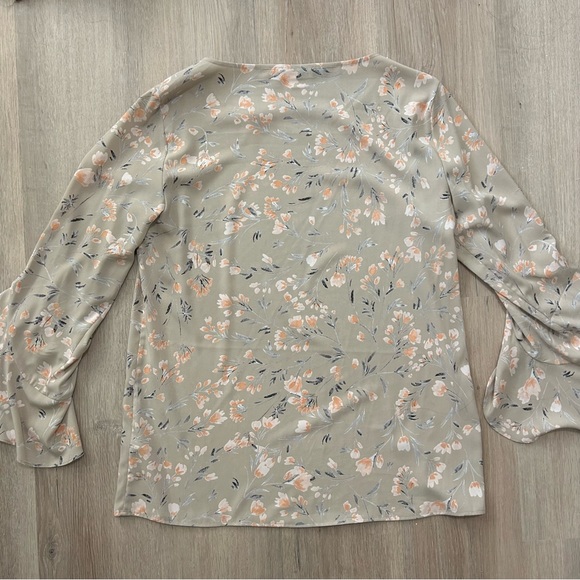 Calvin Klein Floral Blouse - Picture 3 of 3